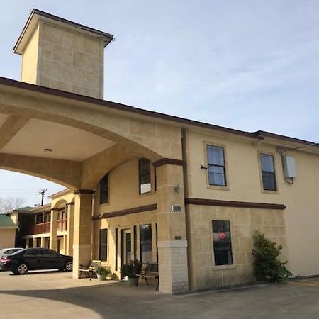 Pinn Road Inn And Suites Lackland Afb And Seaworld San Antonio Eksteriør billede