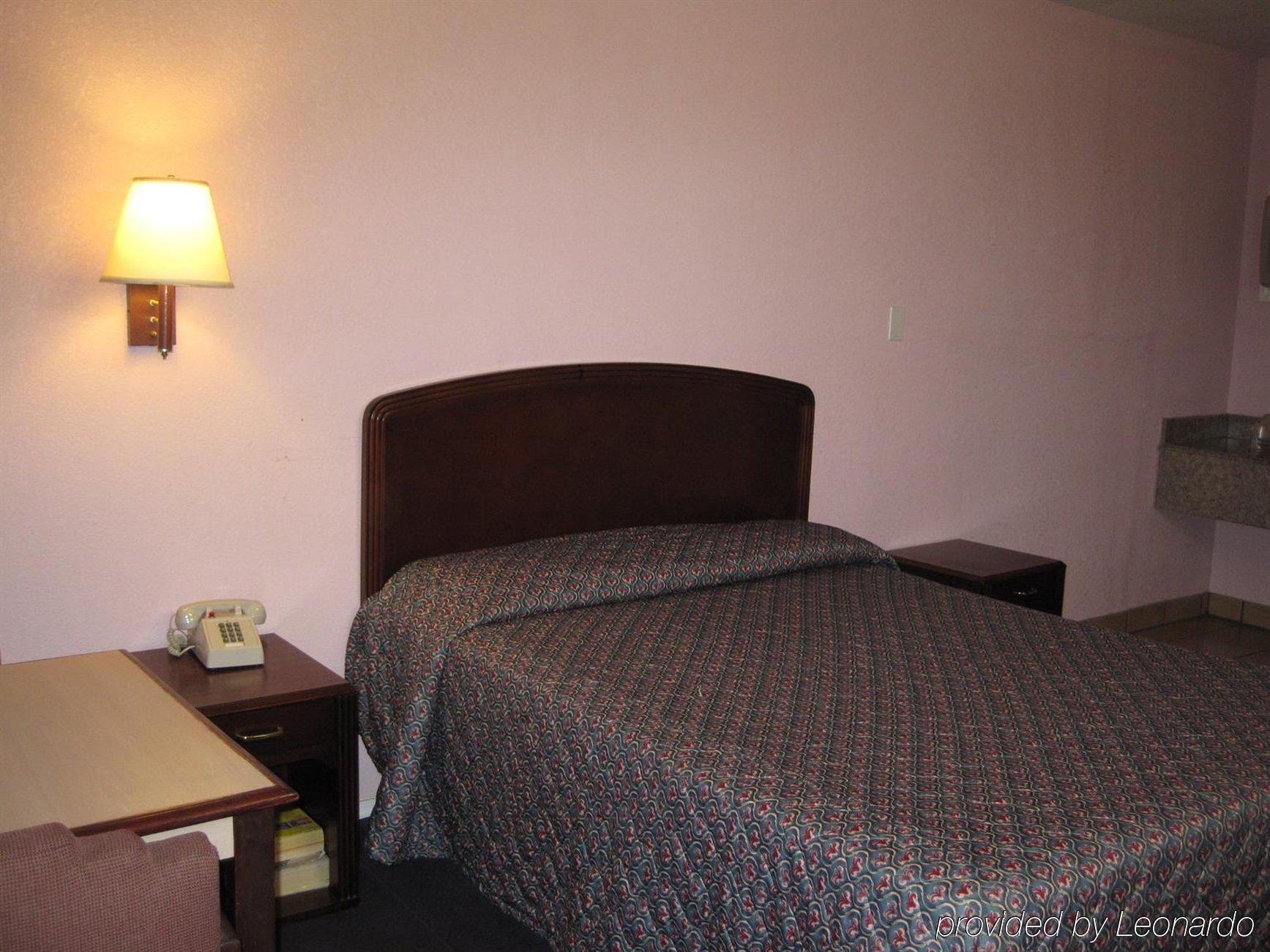 Pinn Road Inn And Suites Lackland Afb And Seaworld San Antonio Værelse billede